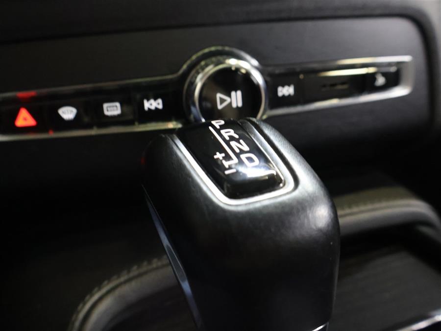 2020 Volvo Xc90 T5 MOMENTUM, available for sale in Paterson, New Jersey | Fast Track Motors. Paterson, New Jersey 2020 Volvo Xc90 T5 MOMENTUM, available for sale in Paterson, New Jersey | Fast Track Motors. Paterson, New Jersey