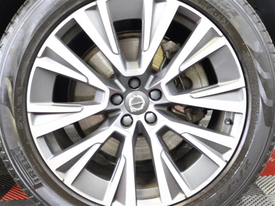 2020 Volvo Xc90 T5 MOMENTUM, available for sale in Paterson, New Jersey | Fast Track Motors. Paterson, New Jersey 2020 Volvo Xc90 T5 MOMENTUM, available for sale in Paterson, New Jersey | Fast Track Motors. Paterson, New Jersey