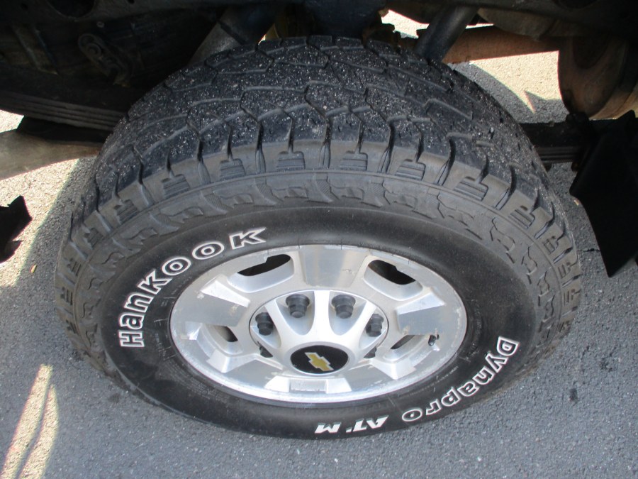 2016 Chevrolet Silverado 2500HD 4WD Reg Cab 133.6" LT, available for sale in Suffield, Connecticut | Suffield Auto LLC. Suffield, Connecticut 2016 Chevrolet Silverado 2500HD 4WD Reg Cab 133.6" LT, available for sale in Suffield, Connecticut | Suffield Auto LLC. Suffield, Connecticut