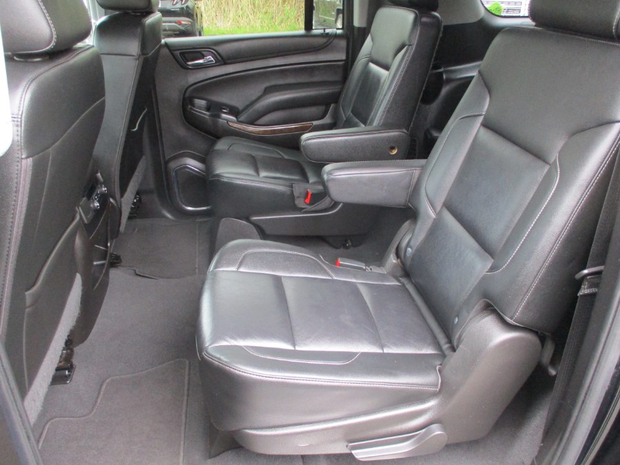 2019 Chevrolet Suburban 4WD 4dr 1500 LT, available for sale in Suffield, Connecticut | Suffield Auto LLC. Suffield, Connecticut 2019 Chevrolet Suburban 4WD 4dr 1500 LT, available for sale in Suffield, Connecticut | Suffield Auto LLC. Suffield, Connecticut