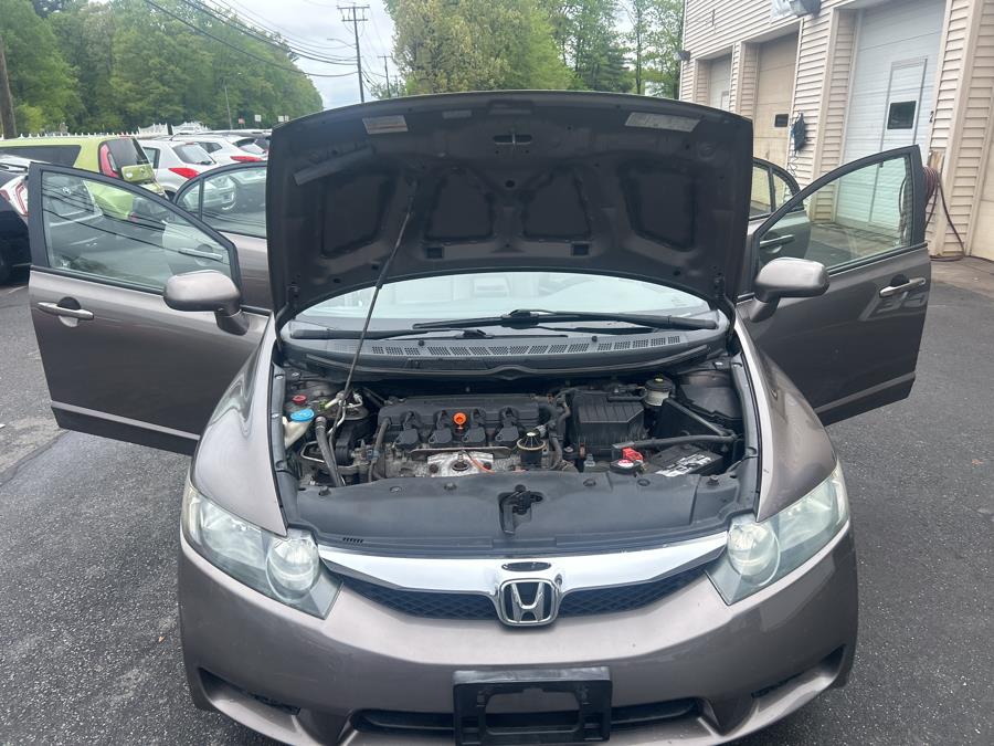 2009 Honda Civic Sdn 4dr Auto EX, available for sale in South Windsor , Connecticut | Ful-line Auto LLC. South Windsor , Connecticut 2009 Honda Civic Sdn 4dr Auto EX, available for sale in South Windsor , Connecticut | Ful-line Auto LLC. South Windsor , Connecticut