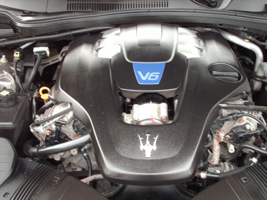 2015 Maserati Ghibli 4dr Sdn S Q4, available for sale in Warwick, Rhode Island | Premier Automotive Sales. Warwick, Rhode Island 2015 Maserati Ghibli 4dr Sdn S Q4, available for sale in Warwick, Rhode Island | Premier Automotive Sales. Warwick, Rhode Island