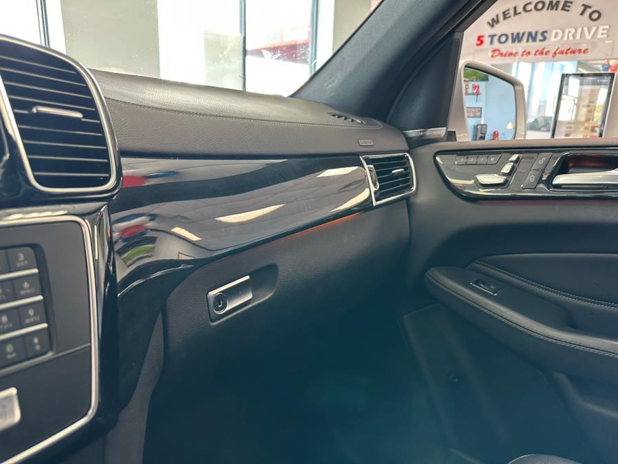 2017 Mercedes-Benz GLS GLS 450 4MATIC SUV, available for sale in Inwood, New York | 5 Towns Drive. Inwood, New York 2017 Mercedes-Benz GLS GLS 450 4MATIC SUV, available for sale in Inwood, New York | 5 Towns Drive. Inwood, New York