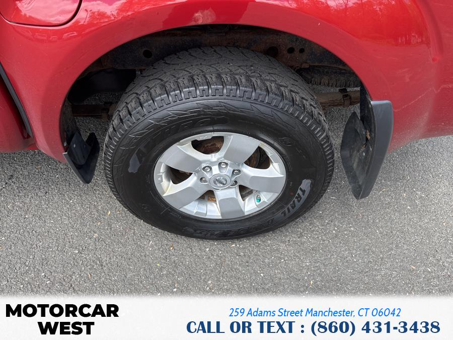 2013 Nissan Frontier 4WD Crew Cab SWB Auto SV, available for sale in Manchester, Connecticut | Motorcar West. Manchester, Connecticut 2013 Nissan Frontier 4WD Crew Cab SWB Auto SV, available for sale in Manchester, Connecticut | Motorcar West. Manchester, Connecticut