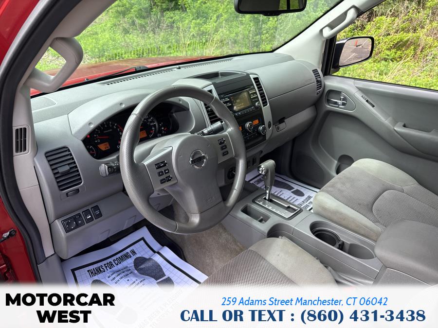 2013 Nissan Frontier 4WD Crew Cab SWB Auto SV, available for sale in Manchester, Connecticut | Motorcar West. Manchester, Connecticut 2013 Nissan Frontier 4WD Crew Cab SWB Auto SV, available for sale in Manchester, Connecticut | Motorcar West. Manchester, Connecticut