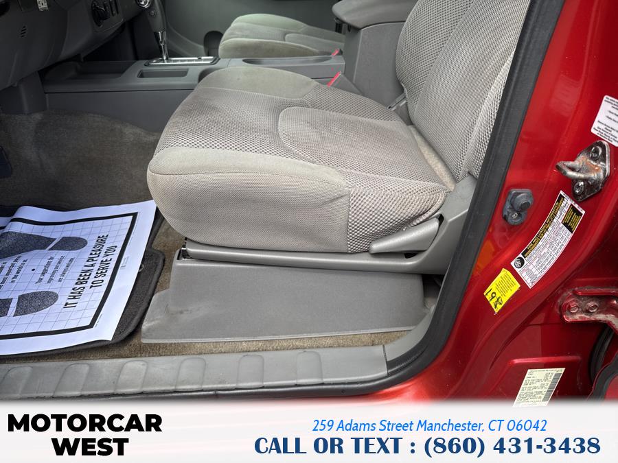 2013 Nissan Frontier 4WD Crew Cab SWB Auto SV, available for sale in Manchester, Connecticut | Motorcar West. Manchester, Connecticut 2013 Nissan Frontier 4WD Crew Cab SWB Auto SV, available for sale in Manchester, Connecticut | Motorcar West. Manchester, Connecticut