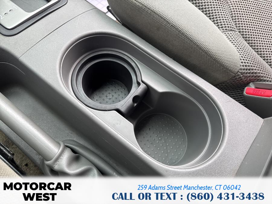 2013 Nissan Frontier 4WD Crew Cab SWB Auto SV, available for sale in Manchester, Connecticut | Motorcar West. Manchester, Connecticut 2013 Nissan Frontier 4WD Crew Cab SWB Auto SV, available for sale in Manchester, Connecticut | Motorcar West. Manchester, Connecticut
