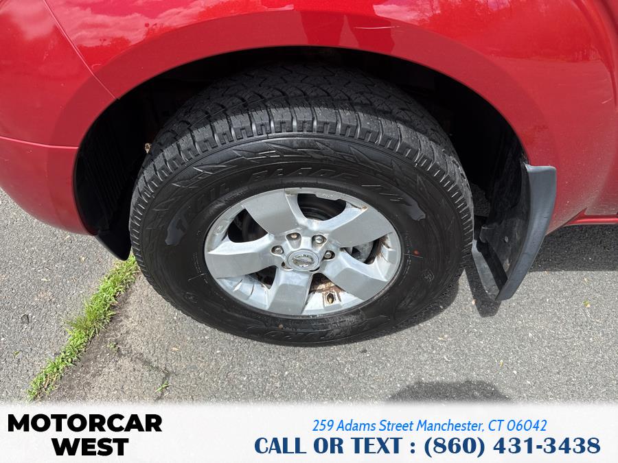 2013 Nissan Frontier 4WD Crew Cab SWB Auto SV, available for sale in Manchester, Connecticut | Motorcar West. Manchester, Connecticut 2013 Nissan Frontier 4WD Crew Cab SWB Auto SV, available for sale in Manchester, Connecticut | Motorcar West. Manchester, Connecticut