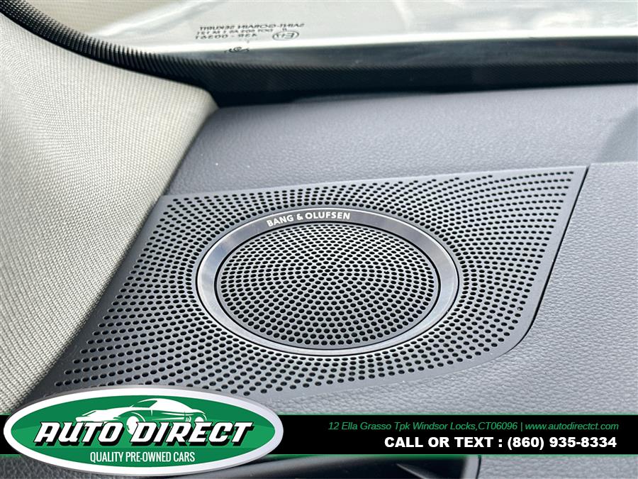 2011 Audi Q5 quattro 4dr 3.2L Premium Plus, available for sale in Windsor Locks, Connecticut | Auto Direct LLC. Windsor Locks, Connecticut 2011 Audi Q5 quattro 4dr 3.2L Premium Plus, available for sale in Windsor Locks, Connecticut | Auto Direct LLC. Windsor Locks, Connecticut