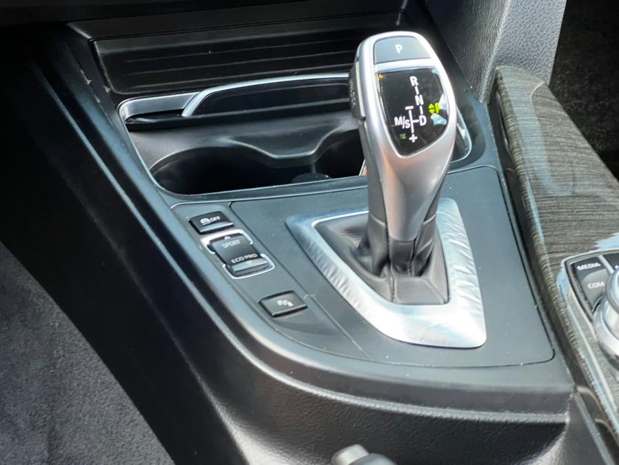 2018 BMW 3 Series 330i xDrive Gran Turismo, available for sale in Irvington, New Jersey | Elis Motors Corp. Irvington, New Jersey 2018 BMW 3 Series 330i xDrive Gran Turismo, available for sale in Irvington, New Jersey | Elis Motors Corp. Irvington, New Jersey