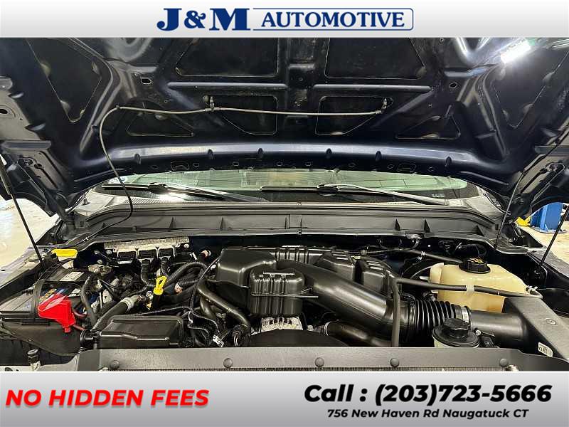 2015 Ford Super Duty F-250 Srw XL, available for sale in Naugatuck, Connecticut | J&M Automotive Sls&Svc LLC. Naugatuck, Connecticut 2015 Ford Super Duty F-250 Srw XL, available for sale in Naugatuck, Connecticut | J&M Automotive Sls&Svc LLC. Naugatuck, Connecticut