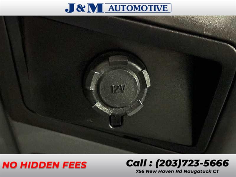 2015 Ford Super Duty F-250 Srw XL, available for sale in Naugatuck, Connecticut | J&M Automotive Sls&Svc LLC. Naugatuck, Connecticut 2015 Ford Super Duty F-250 Srw XL, available for sale in Naugatuck, Connecticut | J&M Automotive Sls&Svc LLC. Naugatuck, Connecticut