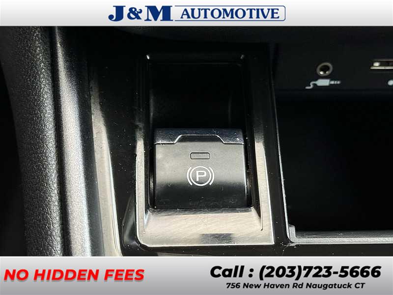 2022 Subaru Outback Wilderness, available for sale in Naugatuck, Connecticut | J&M Automotive Sls&Svc LLC. Naugatuck, Connecticut 2022 Subaru Outback Wilderness, available for sale in Naugatuck, Connecticut | J&M Automotive Sls&Svc LLC. Naugatuck, Connecticut