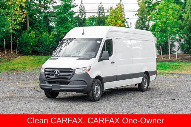 Used 2021 Mercedes-benz Sprinter Crew Van in Great Neck, New York | Camy Cars. Great Neck, New York