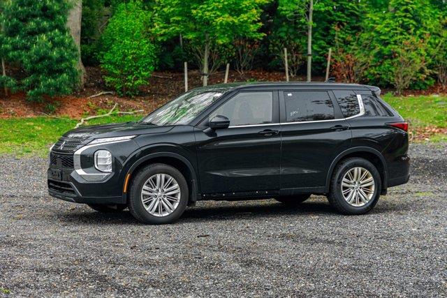2023 Mitsubishi Outlander ES, available for sale in Great Neck, New York | Camy Cars. Great Neck, New York 2023 Mitsubishi Outlander ES, available for sale in Great Neck, New York | Camy Cars. Great Neck, New York