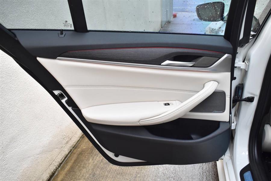 2021 BMW 5 Series 540i 4dr Sedan, available for sale in Great Neck, New York | Camy Cars. Great Neck, New York 2021 BMW 5 Series 540i 4dr Sedan, available for sale in Great Neck, New York | Camy Cars. Great Neck, New York