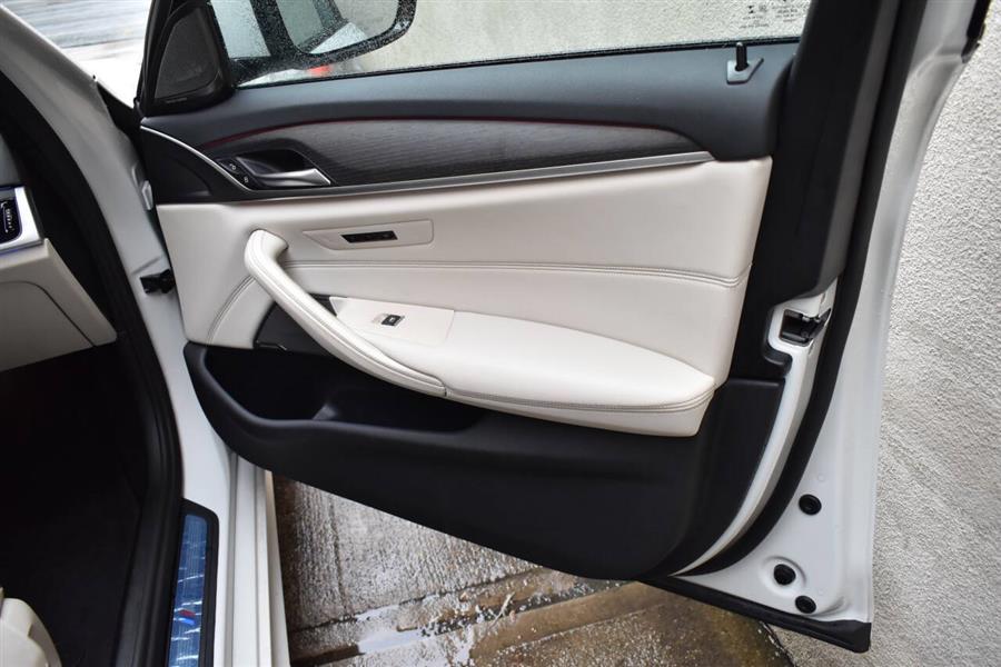 2021 BMW 5 Series 540i 4dr Sedan, available for sale in Great Neck, New York | Camy Cars. Great Neck, New York 2021 BMW 5 Series 540i 4dr Sedan, available for sale in Great Neck, New York | Camy Cars. Great Neck, New York