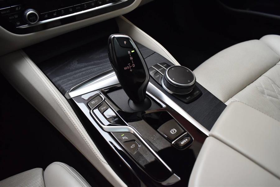 2021 BMW 5 Series 540i 4dr Sedan, available for sale in Great Neck, New York | Camy Cars. Great Neck, New York 2021 BMW 5 Series 540i 4dr Sedan, available for sale in Great Neck, New York | Camy Cars. Great Neck, New York