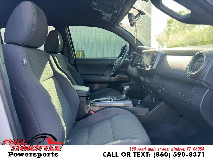 2016 Toyota Tacoma 4WD Double Cab LB V6 AT TRD Sport (Natl), available for sale in East Windsor, Connecticut | Full Throttle Power Sports LLC. East Windsor, Connecticut 2016 Toyota Tacoma 4WD Double Cab LB V6 AT TRD Sport (Natl), available for sale in East Windsor, Connecticut | Full Throttle Power Sports LLC. East Windsor, Connecticut