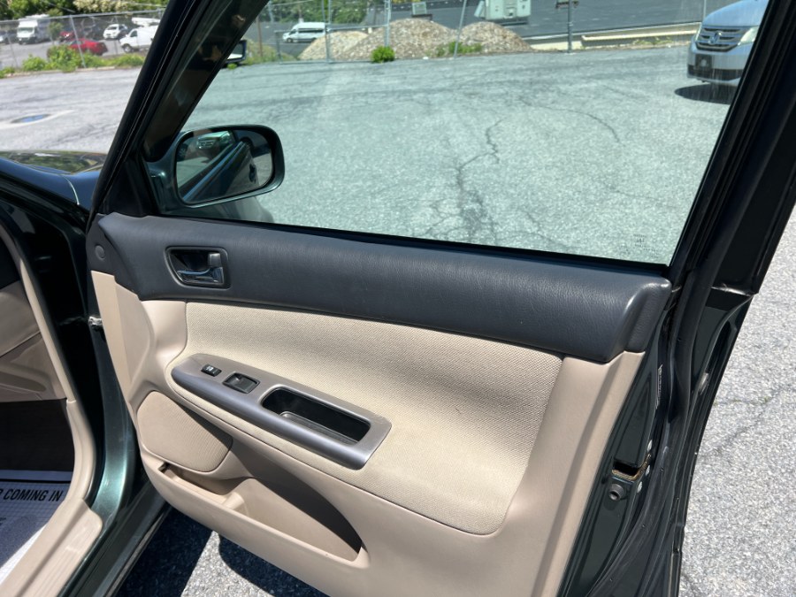 2005 Toyota Camry 4dr Sdn SE Auto (Natl), available for sale in Bethlehem, Pennsylvania | Best Auto Deals LLC. Bethlehem, Pennsylvania 2005 Toyota Camry 4dr Sdn SE Auto (Natl), available for sale in Bethlehem, Pennsylvania | Best Auto Deals LLC. Bethlehem, Pennsylvania