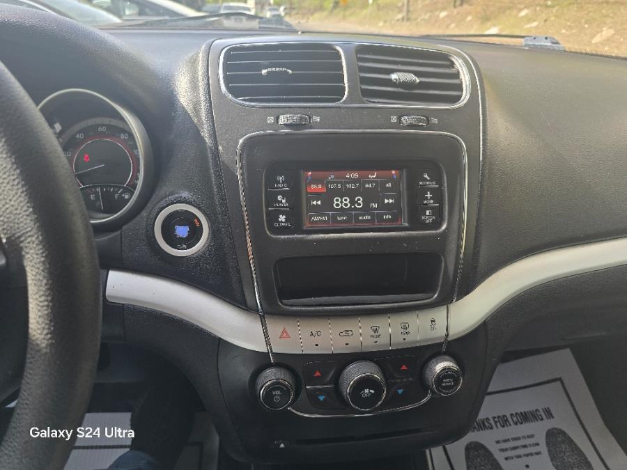 2017 Dodge Journey SE FWD, available for sale in Bloomingdale, New Jersey | Bloomingdale Auto Group. Bloomingdale, New Jersey 2017 Dodge Journey SE FWD, available for sale in Bloomingdale, New Jersey | Bloomingdale Auto Group. Bloomingdale, New Jersey