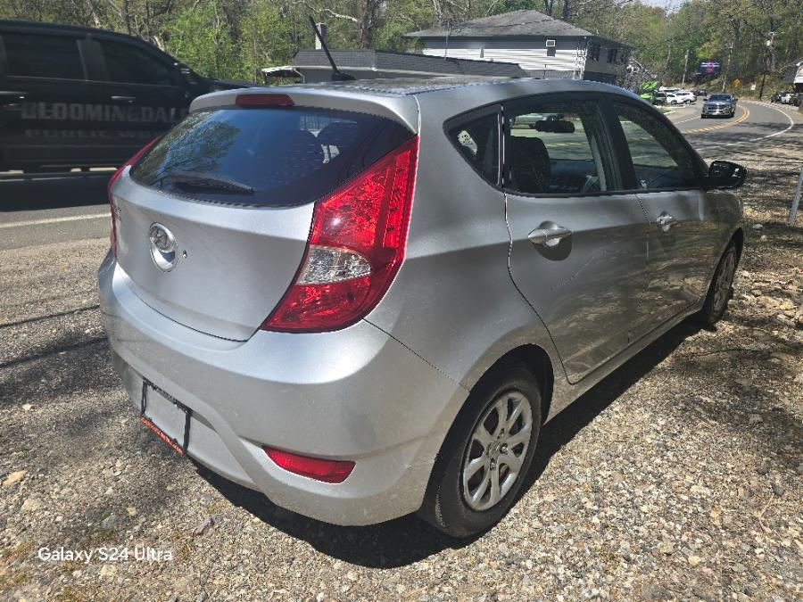 2014 Hyundai Accent 5dr HB Man SE, available for sale in Bloomingdale, New Jersey | Bloomingdale Auto Group. Bloomingdale, New Jersey 2014 Hyundai Accent 5dr HB Man SE, available for sale in Bloomingdale, New Jersey | Bloomingdale Auto Group. Bloomingdale, New Jersey