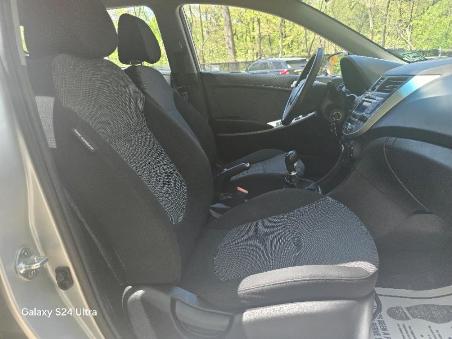 2014 Hyundai Accent 5dr HB Man SE, available for sale in Bloomingdale, New Jersey | Bloomingdale Auto Group. Bloomingdale, New Jersey 2014 Hyundai Accent 5dr HB Man SE, available for sale in Bloomingdale, New Jersey | Bloomingdale Auto Group. Bloomingdale, New Jersey