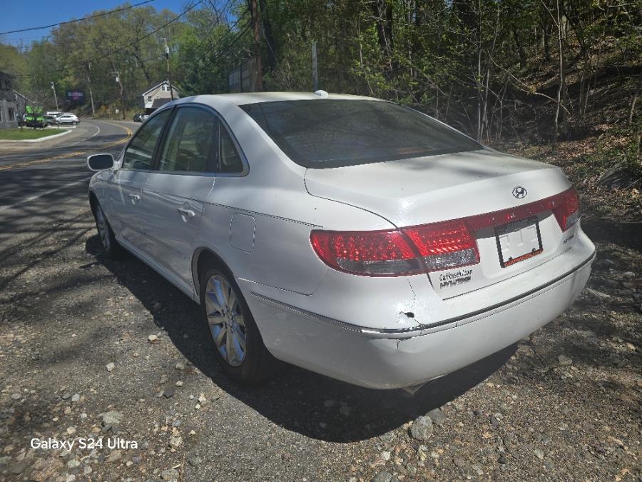 2009 Hyundai Azera 4dr Sdn Limited, available for sale in Bloomingdale, New Jersey | Bloomingdale Auto Group. Bloomingdale, New Jersey 2009 Hyundai Azera 4dr Sdn Limited, available for sale in Bloomingdale, New Jersey | Bloomingdale Auto Group. Bloomingdale, New Jersey