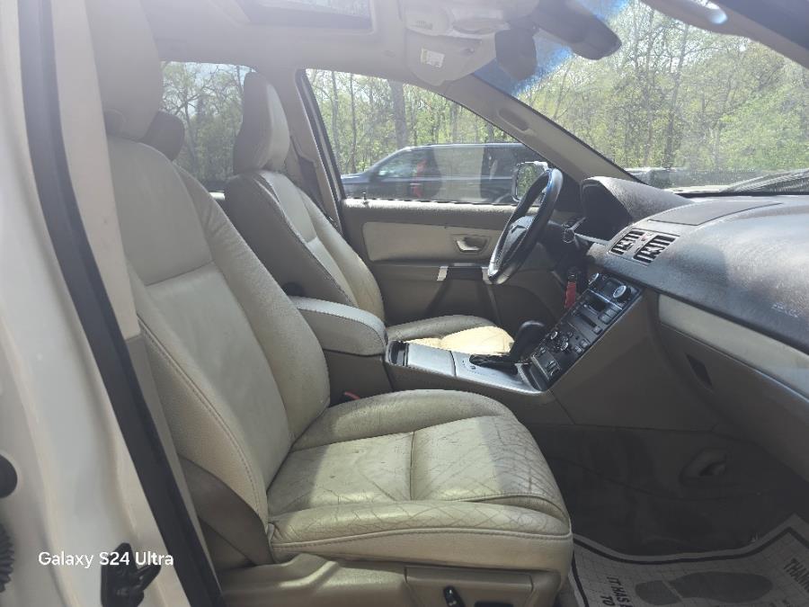 2014 Volvo XC90 AWD 4dr Platinum, available for sale in Bloomingdale, New Jersey | Bloomingdale Auto Group. Bloomingdale, New Jersey 2014 Volvo XC90 AWD 4dr Platinum, available for sale in Bloomingdale, New Jersey | Bloomingdale Auto Group. Bloomingdale, New Jersey