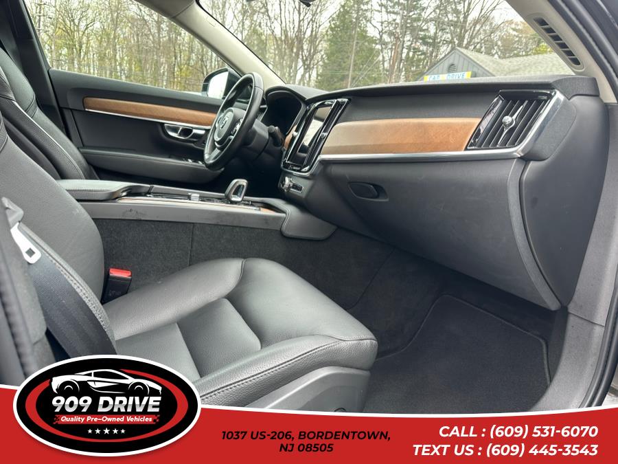 2022 Volvo S90 B6 Momentum, available for sale in BORDENTOWN, New Jersey | 909 Drive. BORDENTOWN, New Jersey 2022 Volvo S90 B6 Momentum, available for sale in BORDENTOWN, New Jersey | 909 Drive. BORDENTOWN, New Jersey