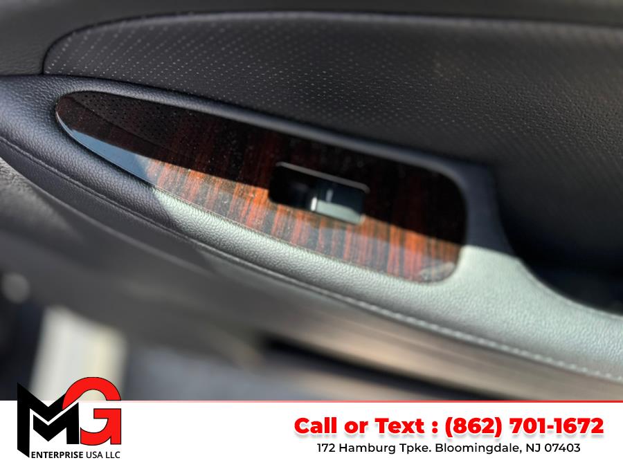 2012 Hyundai Genesis 4dr Sdn V6 3.8L, available for sale in Bloomingdale, New Jersey | MG Enterprise USA. Bloomingdale, New Jersey 2012 Hyundai Genesis 4dr Sdn V6 3.8L, available for sale in Bloomingdale, New Jersey | MG Enterprise USA. Bloomingdale, New Jersey