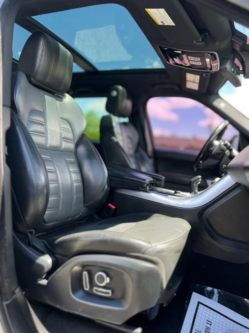 2016 Land Rover Range Rover Sport 4WD 4dr V6 HSE, available for sale in Paterson, New Jersey | Speedway Motors LLC. Paterson, New Jersey 2016 Land Rover Range Rover Sport 4WD 4dr V6 HSE, available for sale in Paterson, New Jersey | Speedway Motors LLC. Paterson, New Jersey