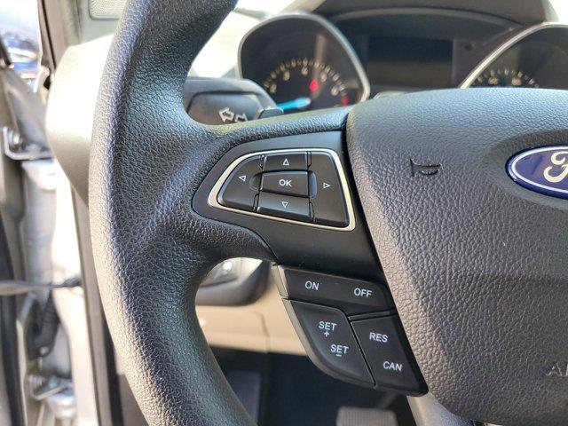 2017 Ford Escape SE, available for sale in Fort Lauderdale, Florida | CarLux Fort Lauderdale. Fort Lauderdale, Florida 2017 Ford Escape SE, available for sale in Fort Lauderdale, Florida | CarLux Fort Lauderdale. Fort Lauderdale, Florida