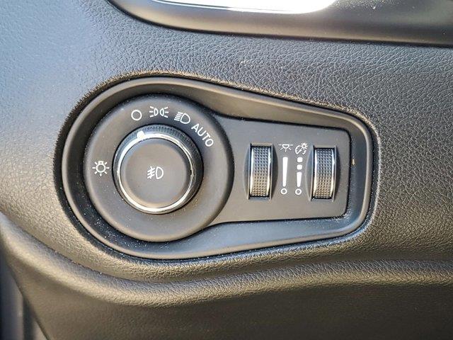 2020 Jeep Renegade Latitude, available for sale in Fort Lauderdale, Florida | CarLux Fort Lauderdale. Fort Lauderdale, Florida 2020 Jeep Renegade Latitude, available for sale in Fort Lauderdale, Florida | CarLux Fort Lauderdale. Fort Lauderdale, Florida