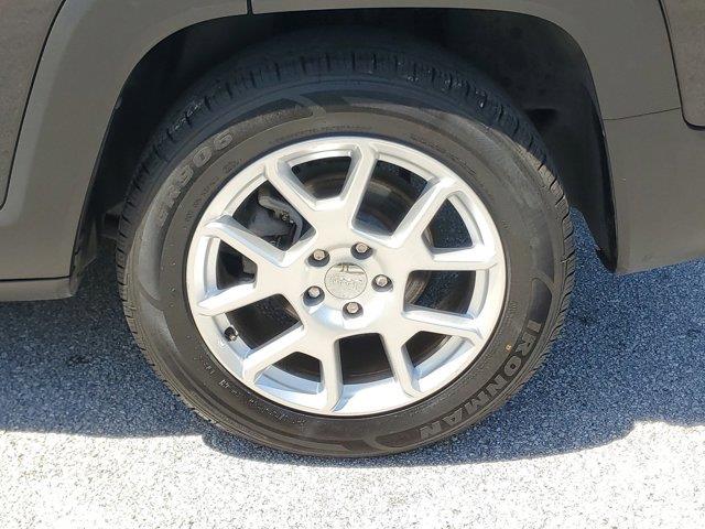 2020 Jeep Renegade Latitude, available for sale in Fort Lauderdale, Florida | CarLux Fort Lauderdale. Fort Lauderdale, Florida 2020 Jeep Renegade Latitude, available for sale in Fort Lauderdale, Florida | CarLux Fort Lauderdale. Fort Lauderdale, Florida