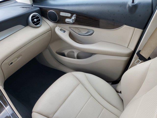 2021 Mercedes-benz Glc GLC 300, available for sale in Fort Lauderdale, Florida | CarLux Fort Lauderdale. Fort Lauderdale, Florida 2021 Mercedes-benz Glc GLC 300, available for sale in Fort Lauderdale, Florida | CarLux Fort Lauderdale. Fort Lauderdale, Florida