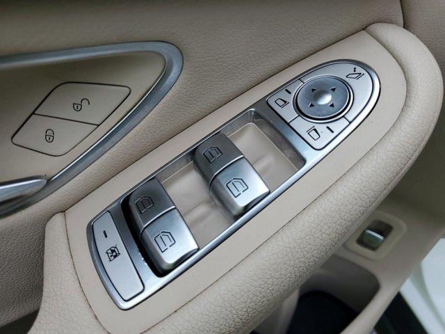 2021 Mercedes-benz Glc GLC 300, available for sale in Fort Lauderdale, Florida | CarLux Fort Lauderdale. Fort Lauderdale, Florida 2021 Mercedes-benz Glc GLC 300, available for sale in Fort Lauderdale, Florida | CarLux Fort Lauderdale. Fort Lauderdale, Florida
