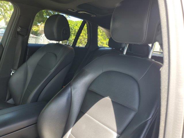 2021 Mercedes-benz Glc GLC 300, available for sale in Fort Lauderdale, Florida | CarLux Fort Lauderdale. Fort Lauderdale, Florida 2021 Mercedes-benz Glc GLC 300, available for sale in Fort Lauderdale, Florida | CarLux Fort Lauderdale. Fort Lauderdale, Florida