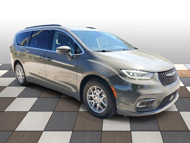 2022 Chrysler Pacifica Touring L, available for sale in Fort Lauderdale, Florida | CarLux Fort Lauderdale. Fort Lauderdale, Florida 2022 Chrysler Pacifica Touring L, available for sale in Fort Lauderdale, Florida | CarLux Fort Lauderdale. Fort Lauderdale, Florida