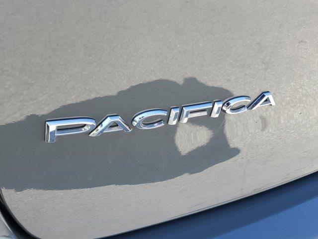 2022 Chrysler Pacifica Touring L, available for sale in Fort Lauderdale, Florida | CarLux Fort Lauderdale. Fort Lauderdale, Florida 2022 Chrysler Pacifica Touring L, available for sale in Fort Lauderdale, Florida | CarLux Fort Lauderdale. Fort Lauderdale, Florida