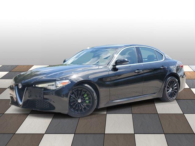 Used 2021 Alfa Romeo Giulia in Fort Lauderdale, Florida | CarLux Fort Lauderdale. Fort Lauderdale, Florida