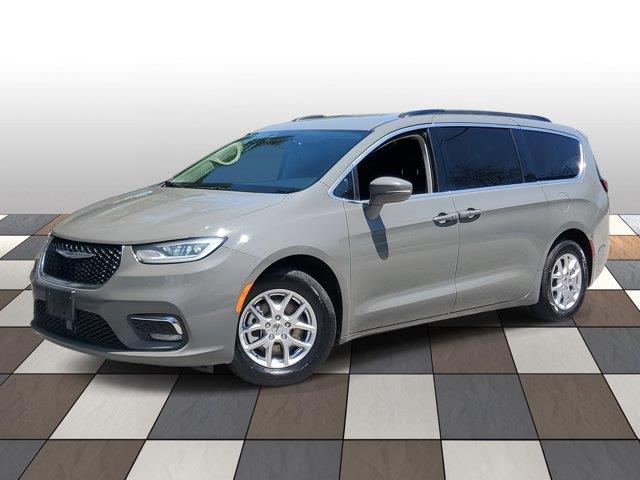 Used 2022 Chrysler Pacifica in Fort Lauderdale, Florida | CarLux Fort Lauderdale. Fort Lauderdale, Florida