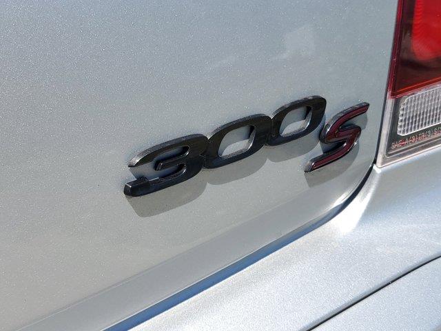 2021 Chrysler 300 300S, available for sale in Fort Lauderdale, Florida | CarLux Fort Lauderdale. Fort Lauderdale, Florida 2021 Chrysler 300 300S, available for sale in Fort Lauderdale, Florida | CarLux Fort Lauderdale. Fort Lauderdale, Florida