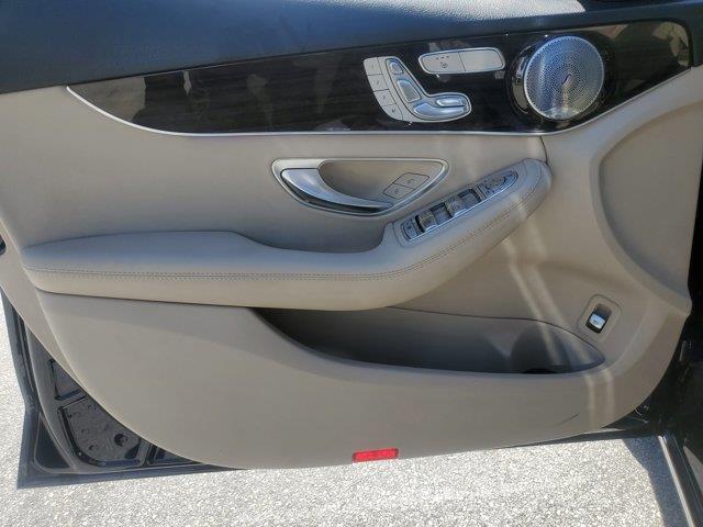 2021 Mercedes-benz C-class C 300, available for sale in Fort Lauderdale, Florida | CarLux Fort Lauderdale. Fort Lauderdale, Florida 2021 Mercedes-benz C-class C 300, available for sale in Fort Lauderdale, Florida | CarLux Fort Lauderdale. Fort Lauderdale, Florida