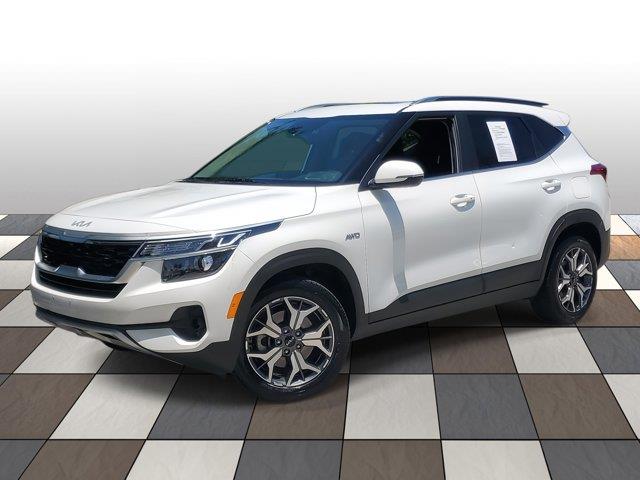 Used 2022 Kia Seltos in Fort Lauderdale, Florida | CarLux Fort Lauderdale. Fort Lauderdale, Florida