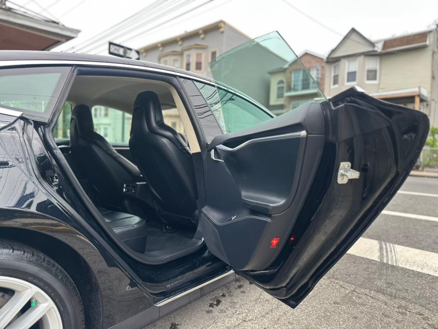 2015 Tesla Model s 70D AWD 4dr Liftback, available for sale in Irvington, New Jersey | Best Cars R Us. Irvington, New Jersey 2015 Tesla Model s 70D AWD 4dr Liftback, available for sale in Irvington, New Jersey | Best Cars R Us. Irvington, New Jersey
