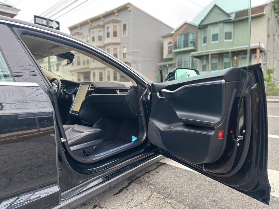 2015 Tesla Model s 70D AWD 4dr Liftback, available for sale in Irvington, New Jersey | Best Cars R Us. Irvington, New Jersey 2015 Tesla Model s 70D AWD 4dr Liftback, available for sale in Irvington, New Jersey | Best Cars R Us. Irvington, New Jersey