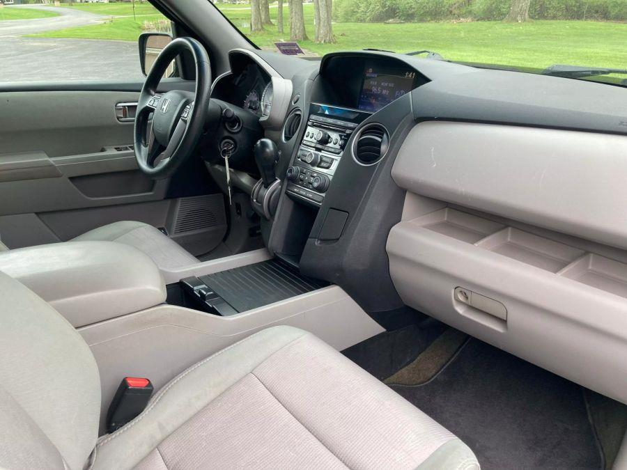 2014 Honda Pilot EX Sport Utility 4D, available for sale in Wolcott, New York | Auto Hunter CNY. Wolcott, New York 2014 Honda Pilot EX Sport Utility 4D, available for sale in Wolcott, New York | Auto Hunter CNY. Wolcott, New York
