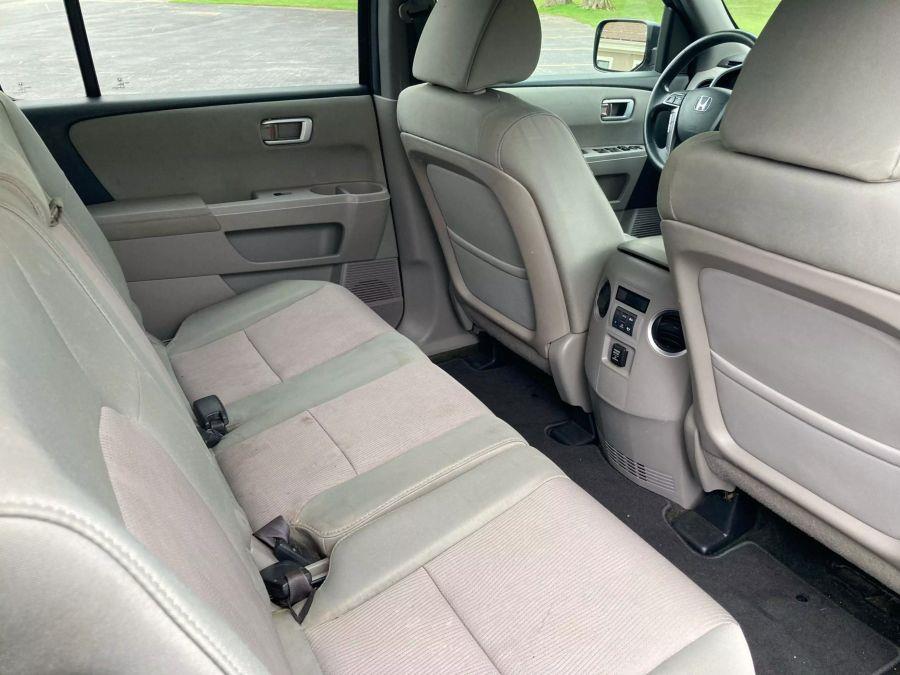 2014 Honda Pilot EX Sport Utility 4D, available for sale in Wolcott, New York | Auto Hunter CNY. Wolcott, New York 2014 Honda Pilot EX Sport Utility 4D, available for sale in Wolcott, New York | Auto Hunter CNY. Wolcott, New York