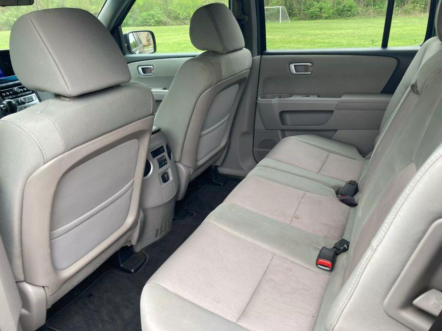 2014 Honda Pilot EX Sport Utility 4D, available for sale in Wolcott, New York | Auto Hunter CNY. Wolcott, New York 2014 Honda Pilot EX Sport Utility 4D, available for sale in Wolcott, New York | Auto Hunter CNY. Wolcott, New York